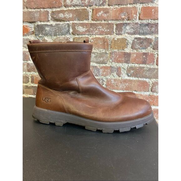 UGG • Brown Leather Ankle High Side Zipper Snow Boots • Men’s Size 13 - Picture 1 of 16
